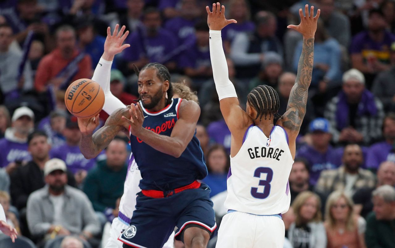 补了比尔和保罗 快船开幕战竟惨遭预测炉主爵士电翻 补了比尔和保罗 快船开幕战竟惨遭预测炉主爵士电翻