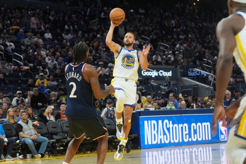 快船贫攻 勇士多点开花19分大胜中断对战7连败 快船贫攻 勇士多点开花19分大胜中断对战7连败