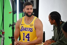 湖人不只詹姆斯受伤!德国长人因伤至少缺席... 湖人不只詹姆斯受伤!德国长人因伤至少缺席...