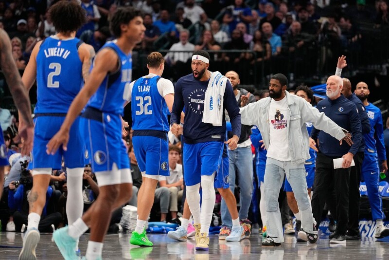 独行侠开季苦吞2连败 老大哥「浓眉」说话了