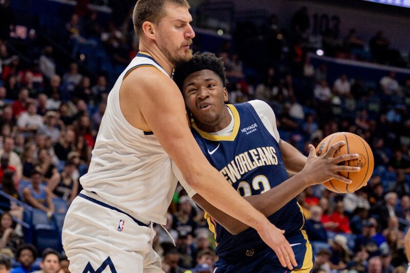 鹈鹕「皇后」砍30分仍输掘金 约柯奇从他身上看见自己