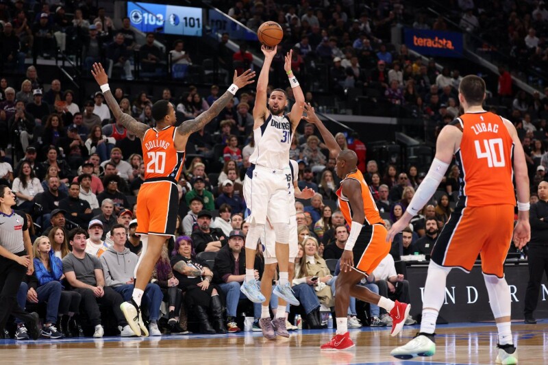 熟悉的K汤最对味！状元佛雷格轰35分创新高 汤普森第四节爆发击沉快船