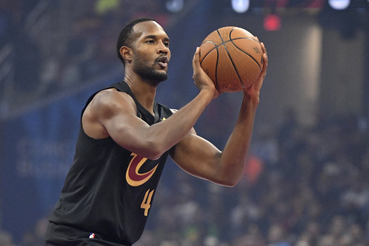 骑士罚球命中率近5年来最差 莫布里自省：只能努力加强练习