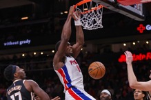 康宁汉复出、巨兽杜伦关键6罚 活塞猎老鹰收11连胜