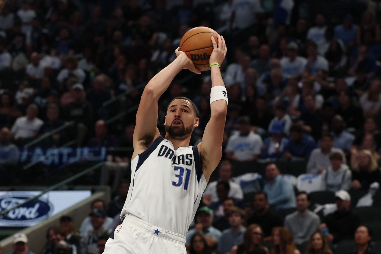 汤普森6中0没得分独行侠独居垫底 克里斯提：没人会来救我们