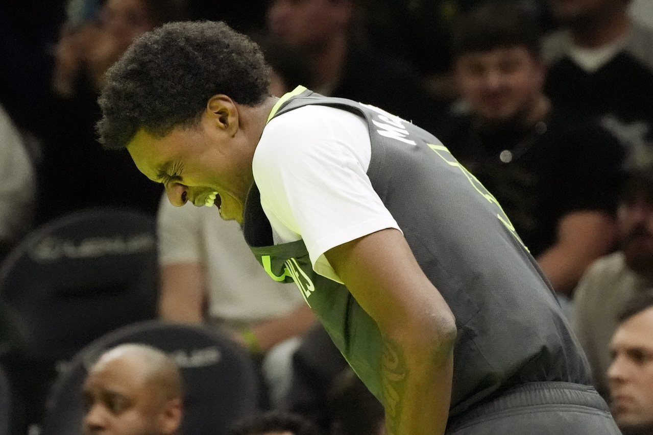 森林狼锋线悍将连续188场全勤终结 多项进攻数据创新高