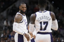 受詹皇启发！施罗德投入7200万盖双语小学 追求纪律全校穿制服