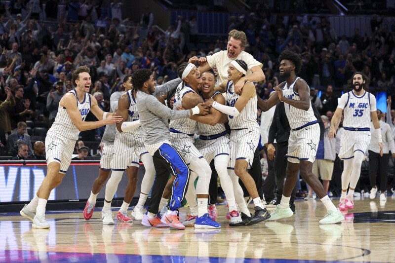 各种神仙球！魔术靠贝恩超扯三分球绝杀开拓者