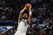 汤普森6中0没得分独行侠独居垫底 克里斯提：没人会来救我们