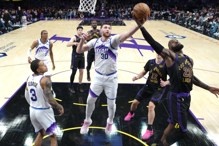 詹姆斯复出首战展现高球商 艾顿更赞防守影响力巨大