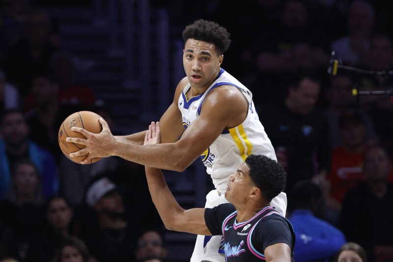 勇士失误数联盟第2多！ 柯尔：有信心把问题修好