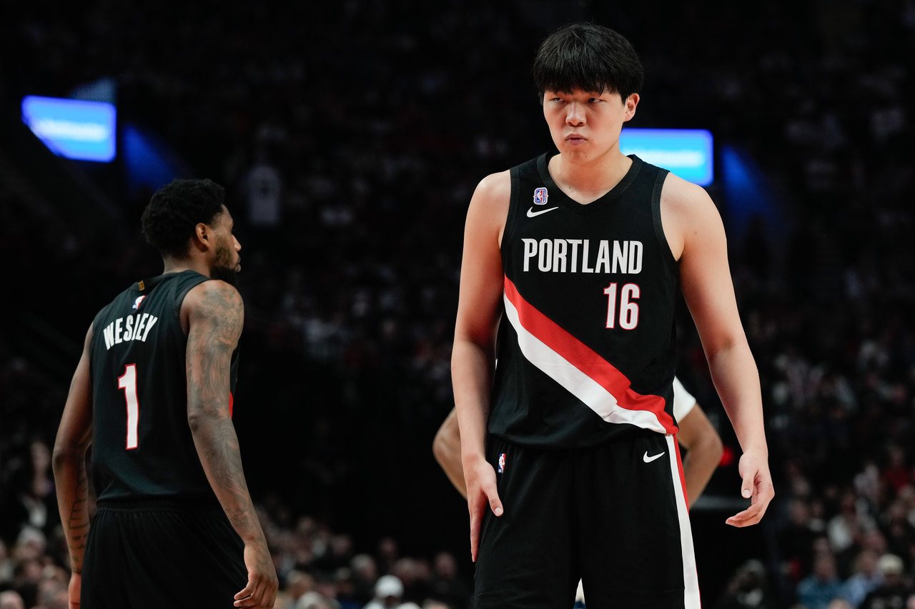 遭开拓者暂时弃用 杨瀚森确定将在发展联盟出赛 