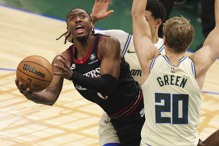 费城新核心！马克西开季疯狂飙分秀 乔治盛赞：就像当年艾佛森