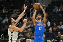 勇士签下前雷霆荷兰前锋 二轮新秀图希只打2场就报销