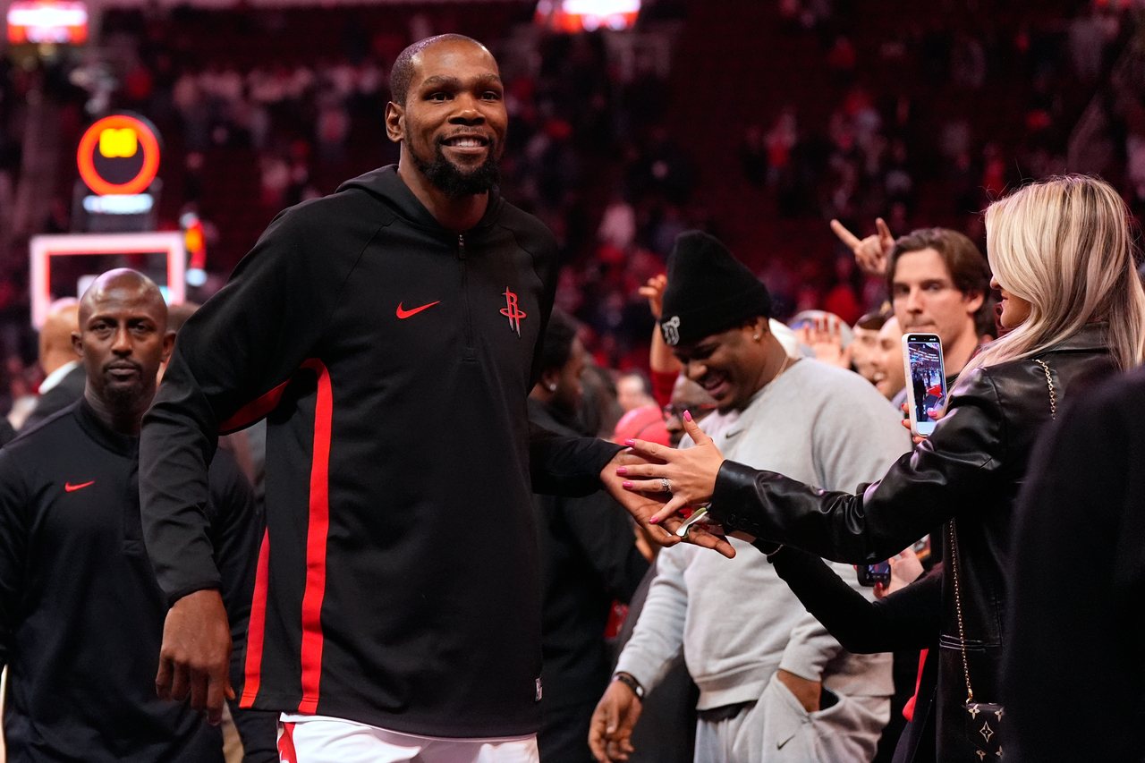 「这趟旅程很不容易」 KD达31000分里程碑倾诉初心