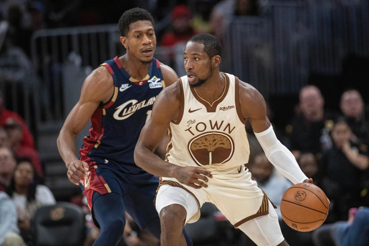 整场坐板凳与教练不合？ 库明加澄清：我们关系很好