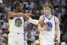 勇士两主力小将近况欠佳 柯尔点出问题期盼... 勇士两主力小将近况欠佳 柯尔点出问题期盼...