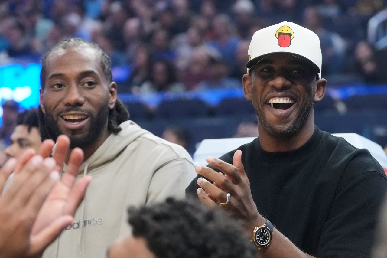 美媒曝保罗带替补打爆快船先发 惹助教不爽、有2人挺他 