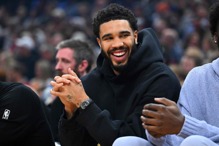 复出倒数？泰托姆释出切入、跳投影片