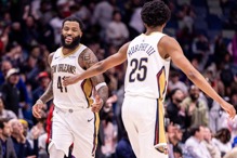 鹈鹕落后25分惊天逆转火箭 KD谈崩盘：我们太松懈了