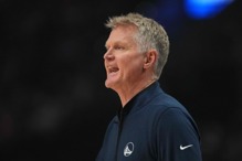 库里这纪录超越乔丹却输球 柯尔承认:我没... 库里这纪录超越乔丹却输球 柯尔承认:我没...