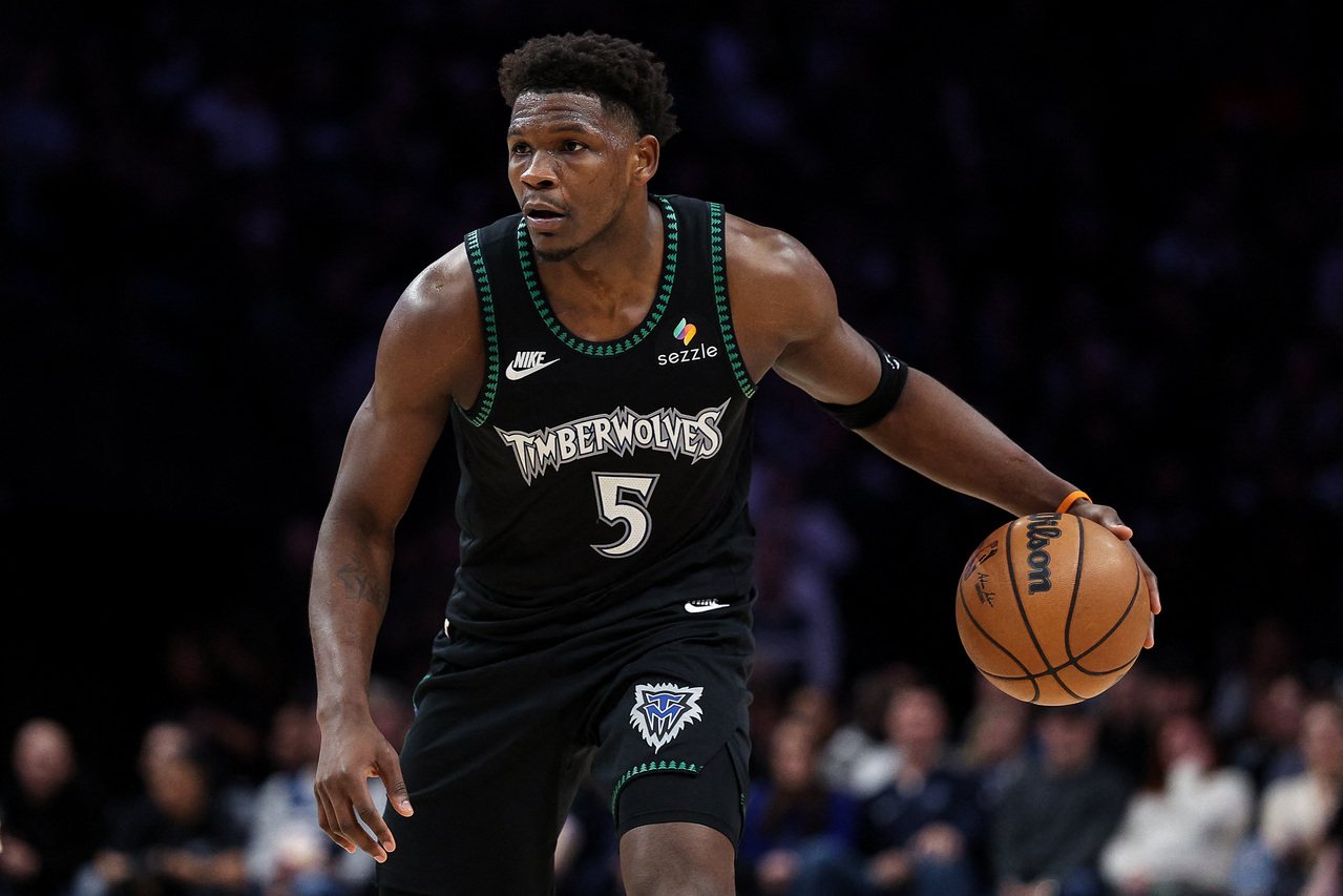 爱德华爆砍32分翻掉黑衫军 缔造森林狼队史第一人新猷