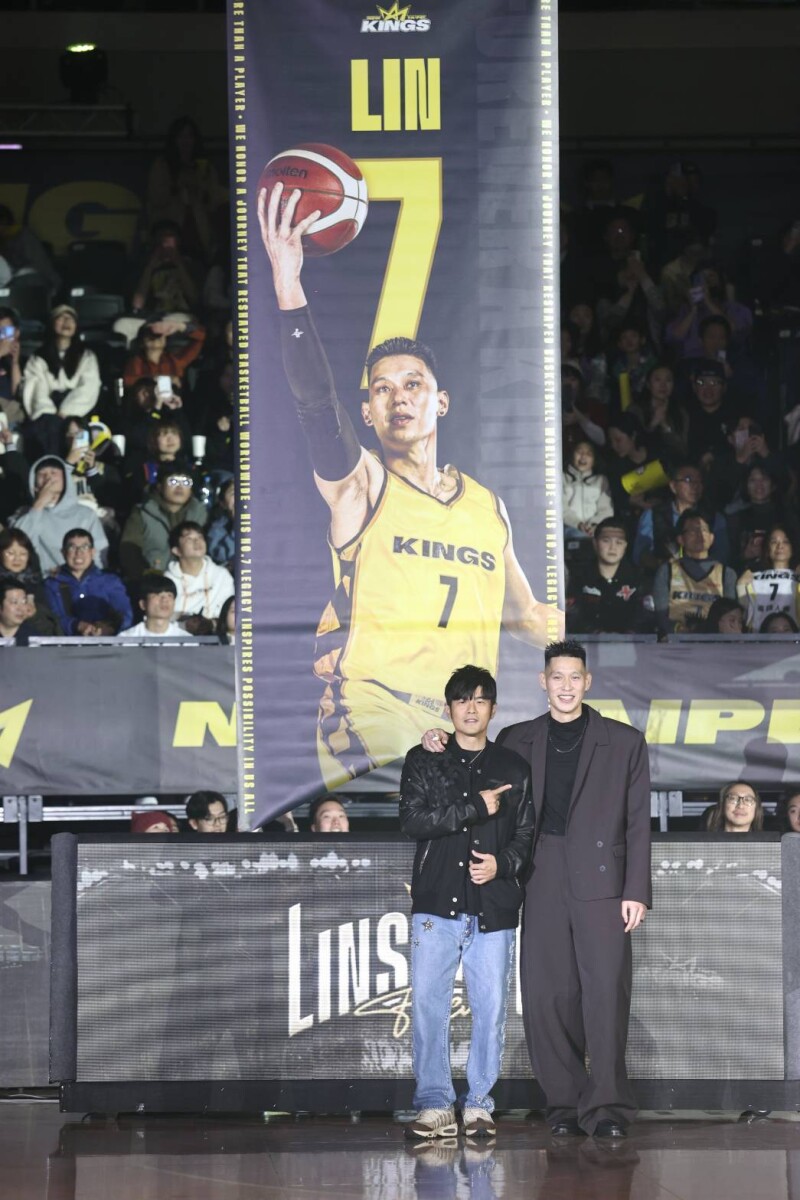 林书豪退休／天王周杰伦惊喜现身！赞好友「传奇人物」