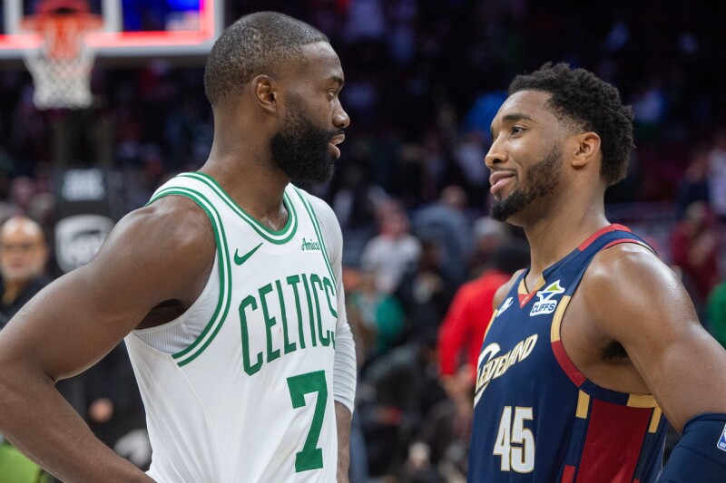 绿衫军浪费21分领先 普里查德轰42分惊险退骑士