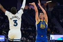 失手关键三分大空档 勇士荷兰中锋:遗憾没... 失手关键三分大空档 勇士荷兰中锋:遗憾没...