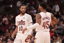 骑士战绩低迷米契尔发警讯 葛兰德陷交易风波