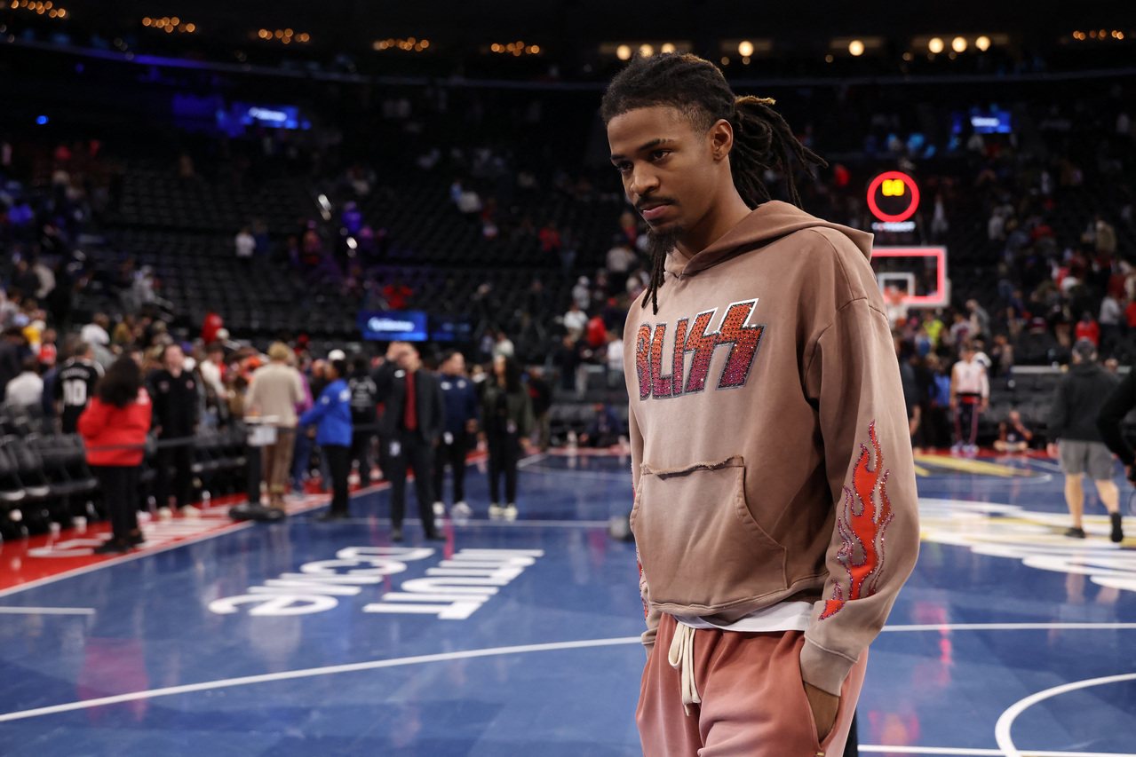 莫兰特场边态度佳 灰熊战绩反弹可能不卖了！