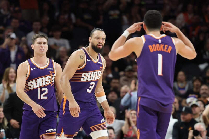 太阳战绩远超预期！柏金斯盛赞布鲁克斯已成心中「最喜欢球员」