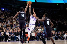 乔治2.1秒致胜抛投 爵士斩断东区霸主活塞3连胜