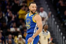 与「袋棍球巨星」搭档先发秀勇士新气象 库... 与「袋棍球巨星」搭档先发秀勇士新气象 库...