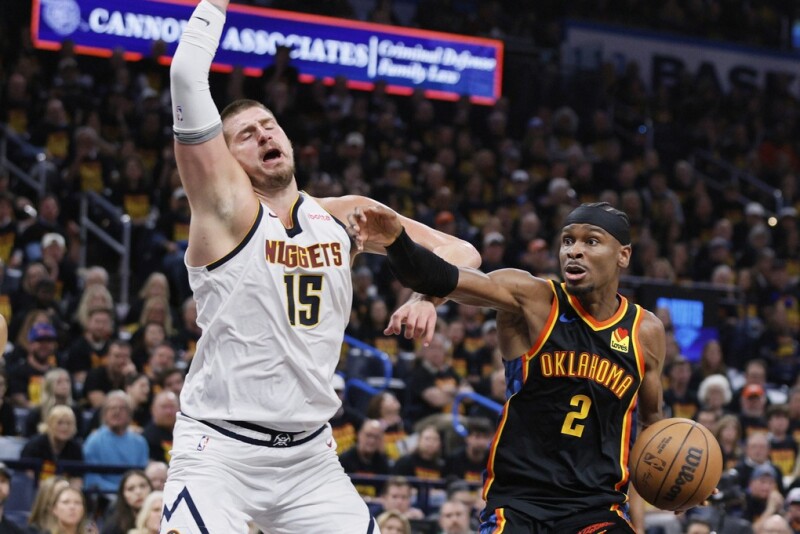 称约柯奇假摔比SGA还夸张 黑人问号：没人说他坏话