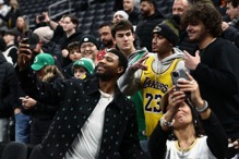 温班亚玛缺阵湖人少心头大患 史马特归队注强心针