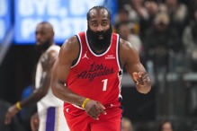 哈登历史助攻榜上升至第12名 乐观看待快船前景