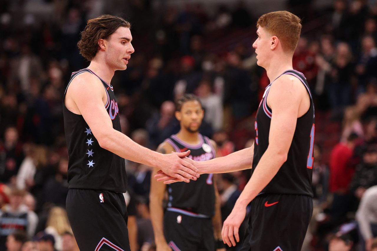 飙大三元追平乔丹纪录 吉迪想助公牛重回开季火热状态