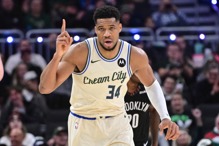 瞄准历史得分王宝座 字母哥霸气宣言：5年内就能赶上