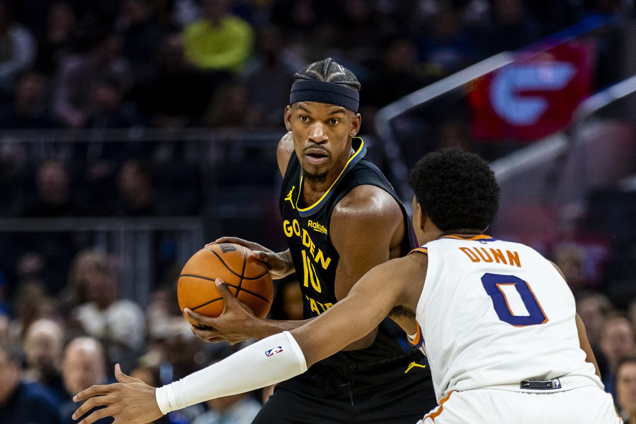 传勇士考虑交易独行侠戴维斯！ 巴特勒恐成为核心筹码