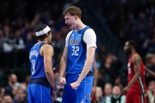 佛雷格连三场突破20分 送关键阻攻助独行侠灭火3连胜