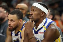 巴特勒笑称库里是DPOY 盛赞勇士22岁后卫有自信 巴特勒笑称库里是DPOY 盛赞勇士22岁后卫有自信