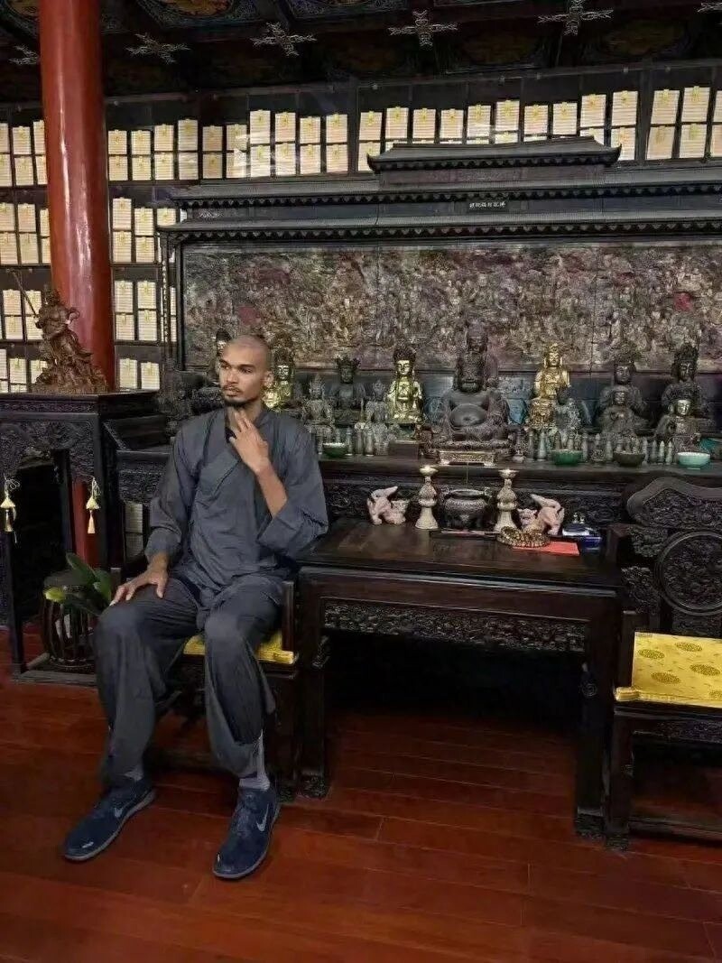 赴少林寺禅修10天 温班亚玛有望在夏季联赛复出 赴少林寺禅修10天 温班亚玛有望在夏季联赛复出