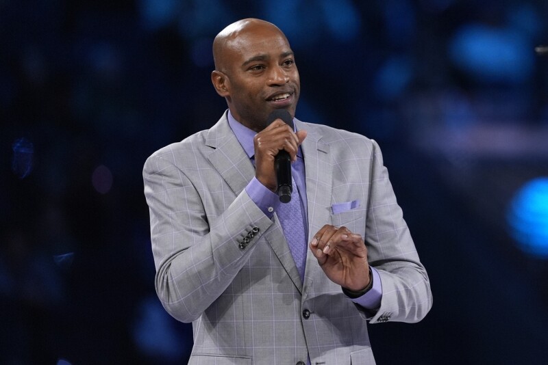 传奇灌篮王卡特成NFL比尔队小股东 表弟T-Mac也入股 传奇灌篮王卡特成NFL比尔队小股东 表弟T-Mac也入股