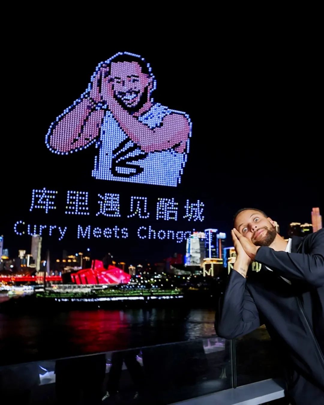 库里中国行获无人机灯光秀和Labubu 连进34颗三分后失手惨叫