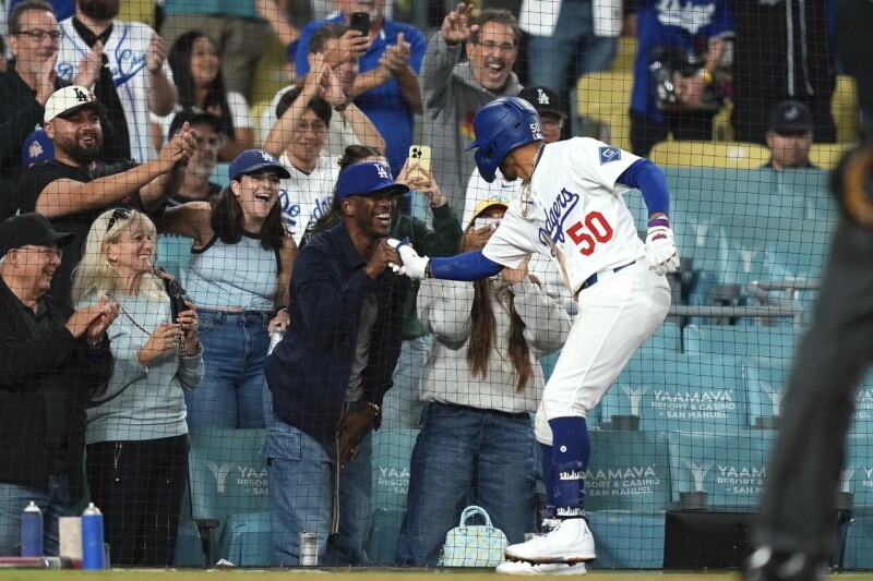 MLB／贝兹生涯两度0好3坏满贯砲史上首人 透露与「CP3」有约定