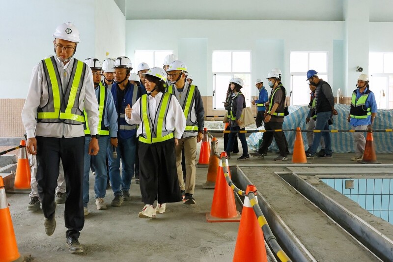 嘉义市西区全民运动馆工程进度破7成5黄敏惠视察启用营运期曝