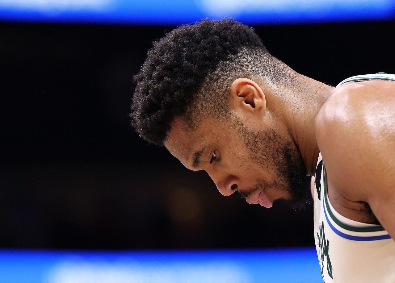 雄鹿面临「前所未有」紧绷气氛！联盟市场屏息以待字母哥抉择