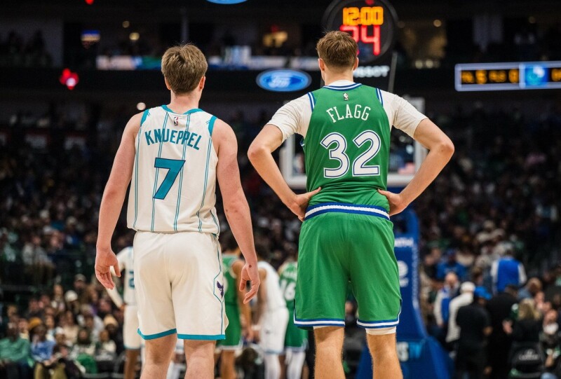 状元佛雷格轰新高49分没用 关键失误+犯规让克努佩尔当英雄