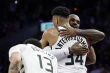 字母哥「锅抄」封锁詹皇！雄鹿斩断「关键时刻」不败湖人